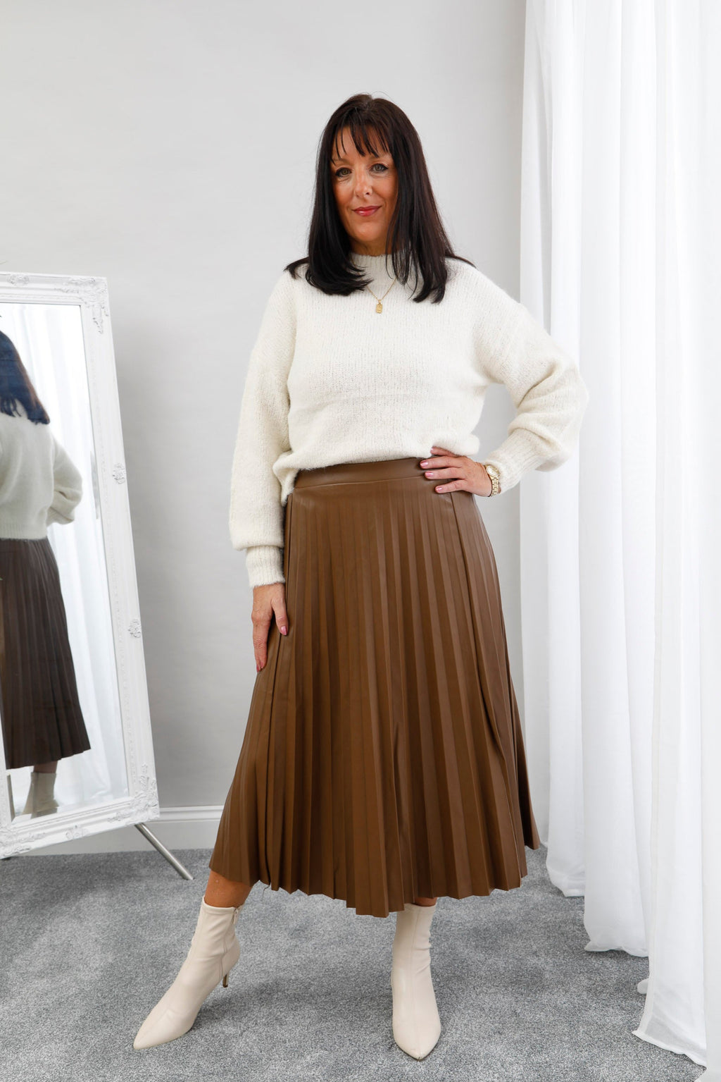 Boux Pleated Skirt