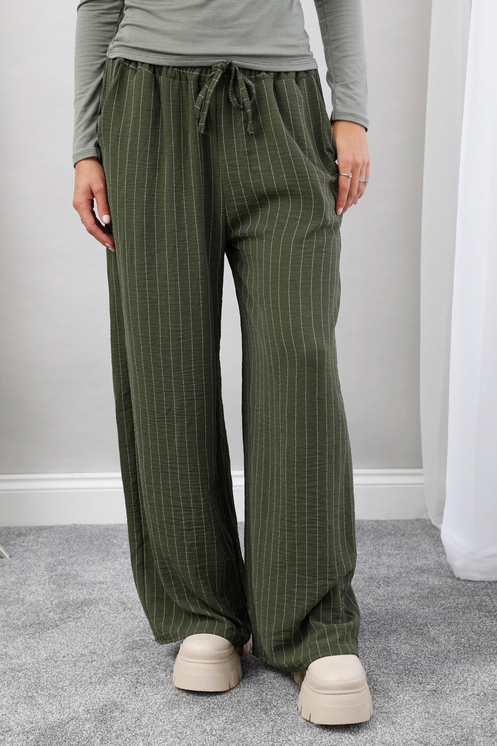 The Signature Stripe Trousers Khaki