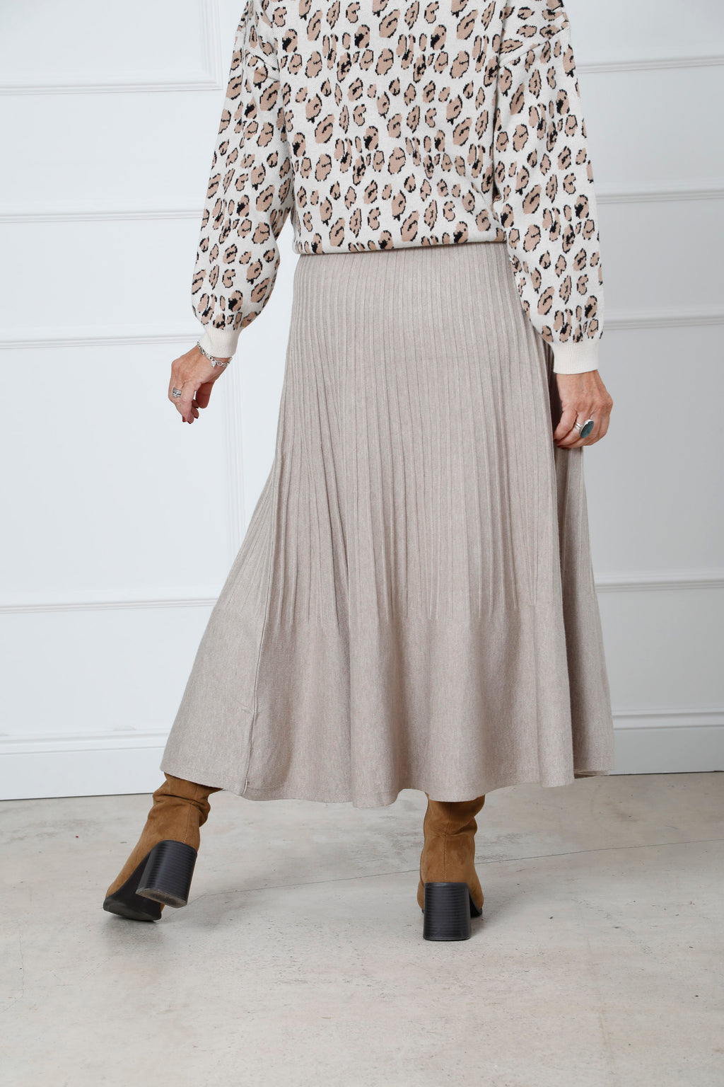 The Icon Knit Skirt Beige