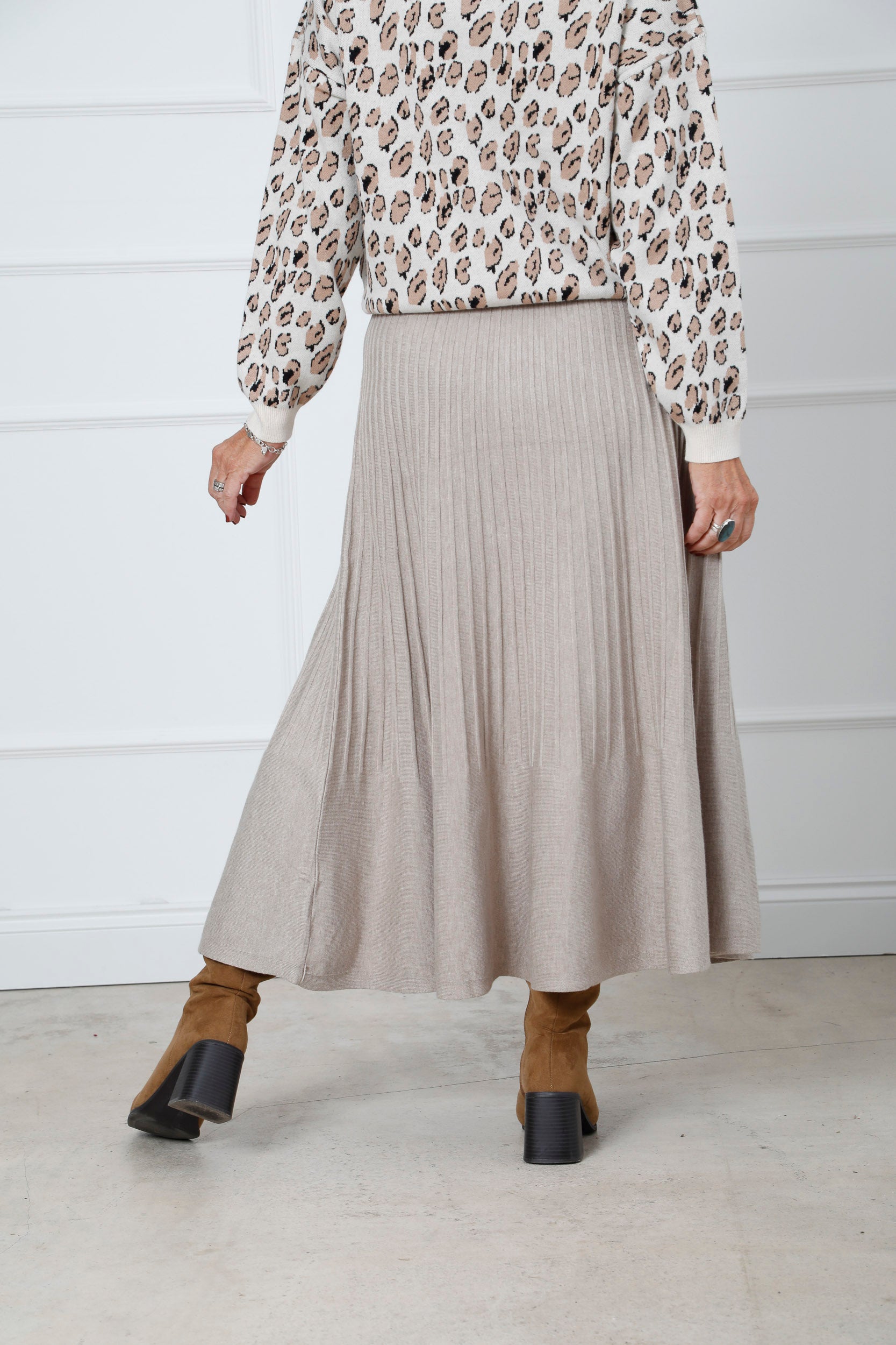 The Icon Knit Skirt Beige