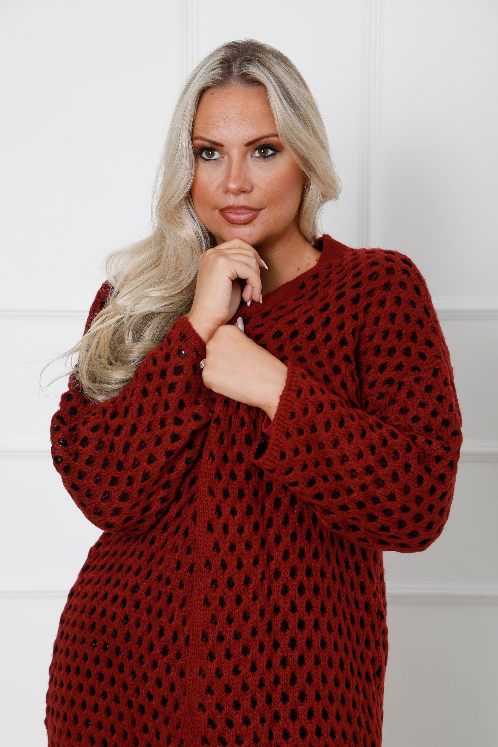 The Empress Cardigan Burgundy