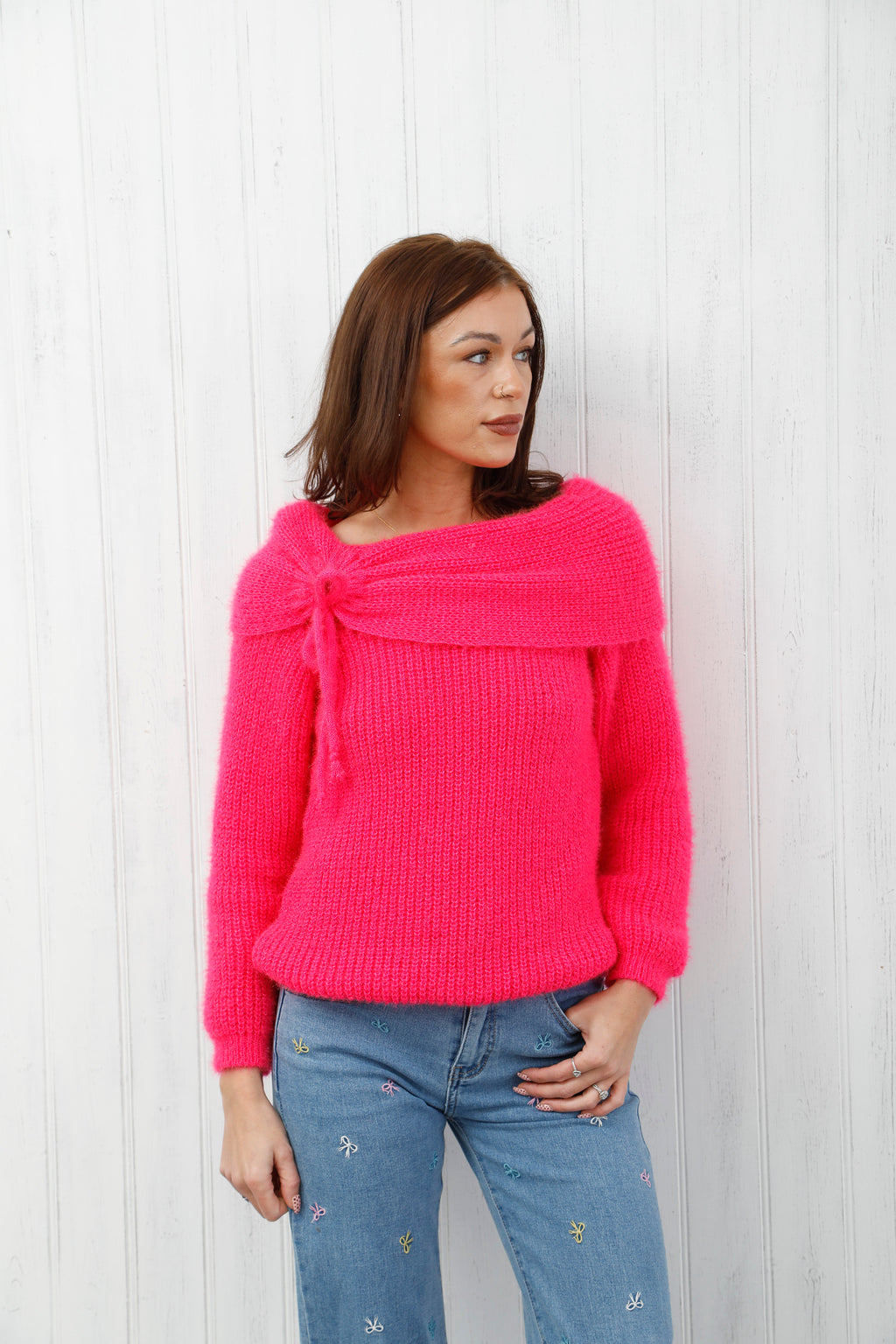 The Winter Bow Knit Hot Pink