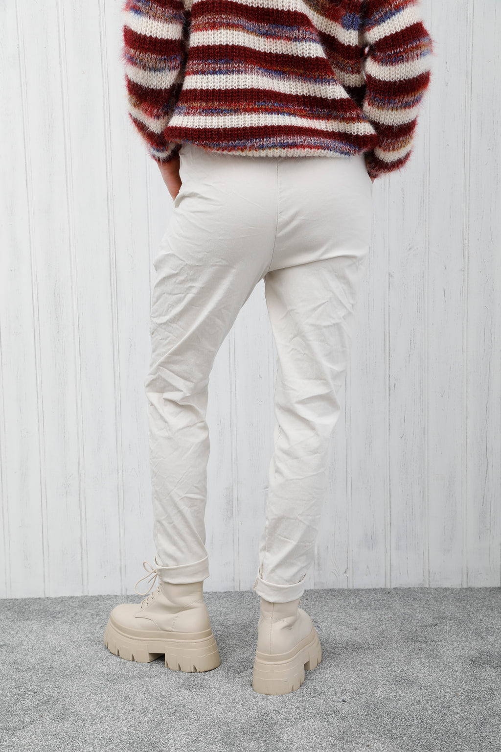 Magic Pants Beige