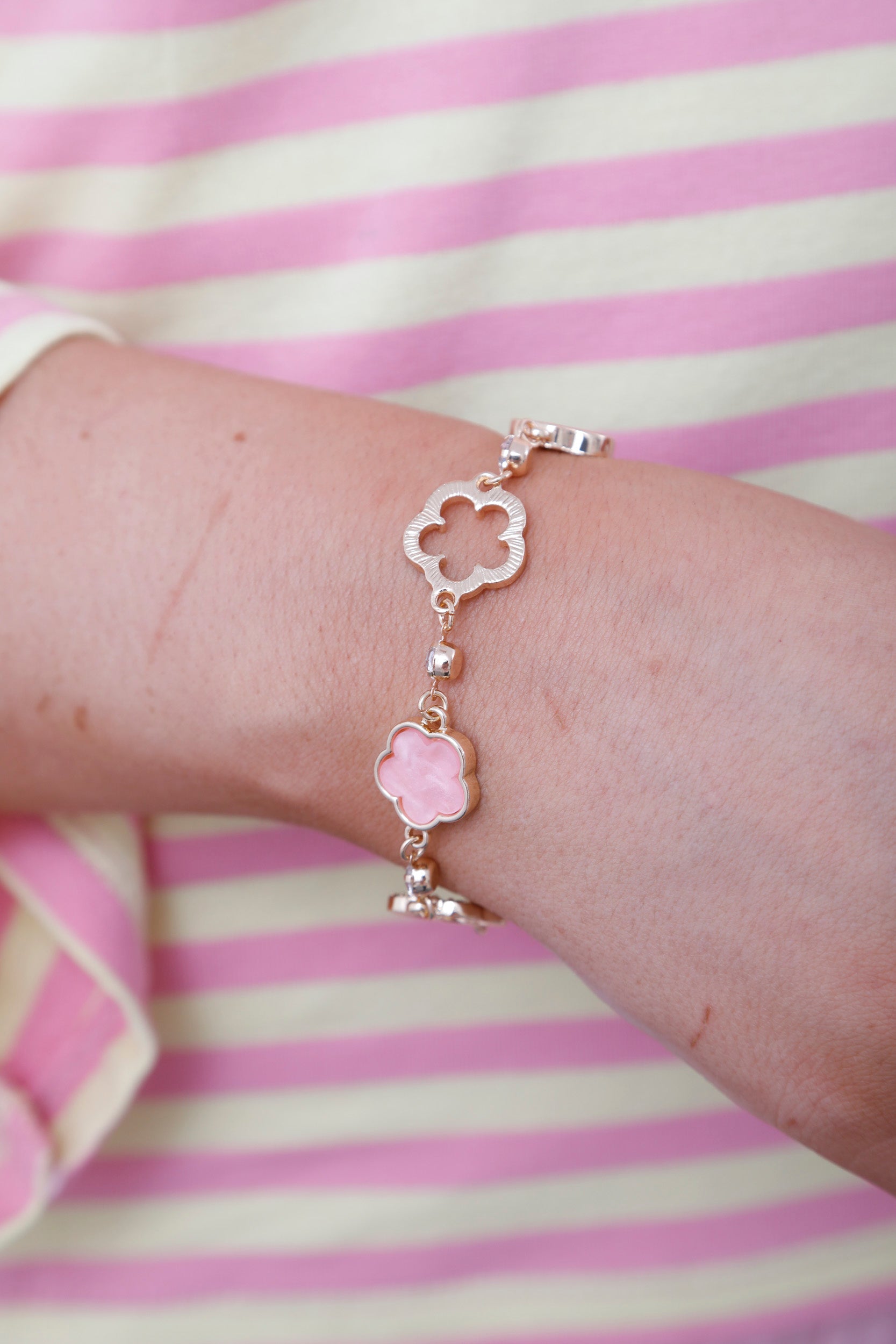 Chloe Clover Bracelet Pink