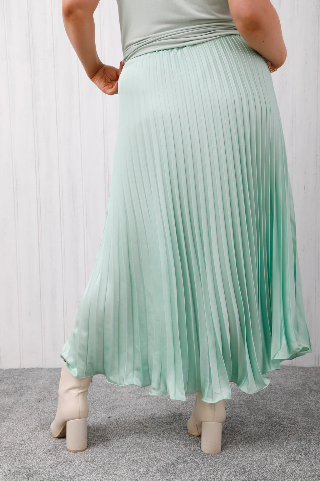 Lola Luxe Skirt Mint
