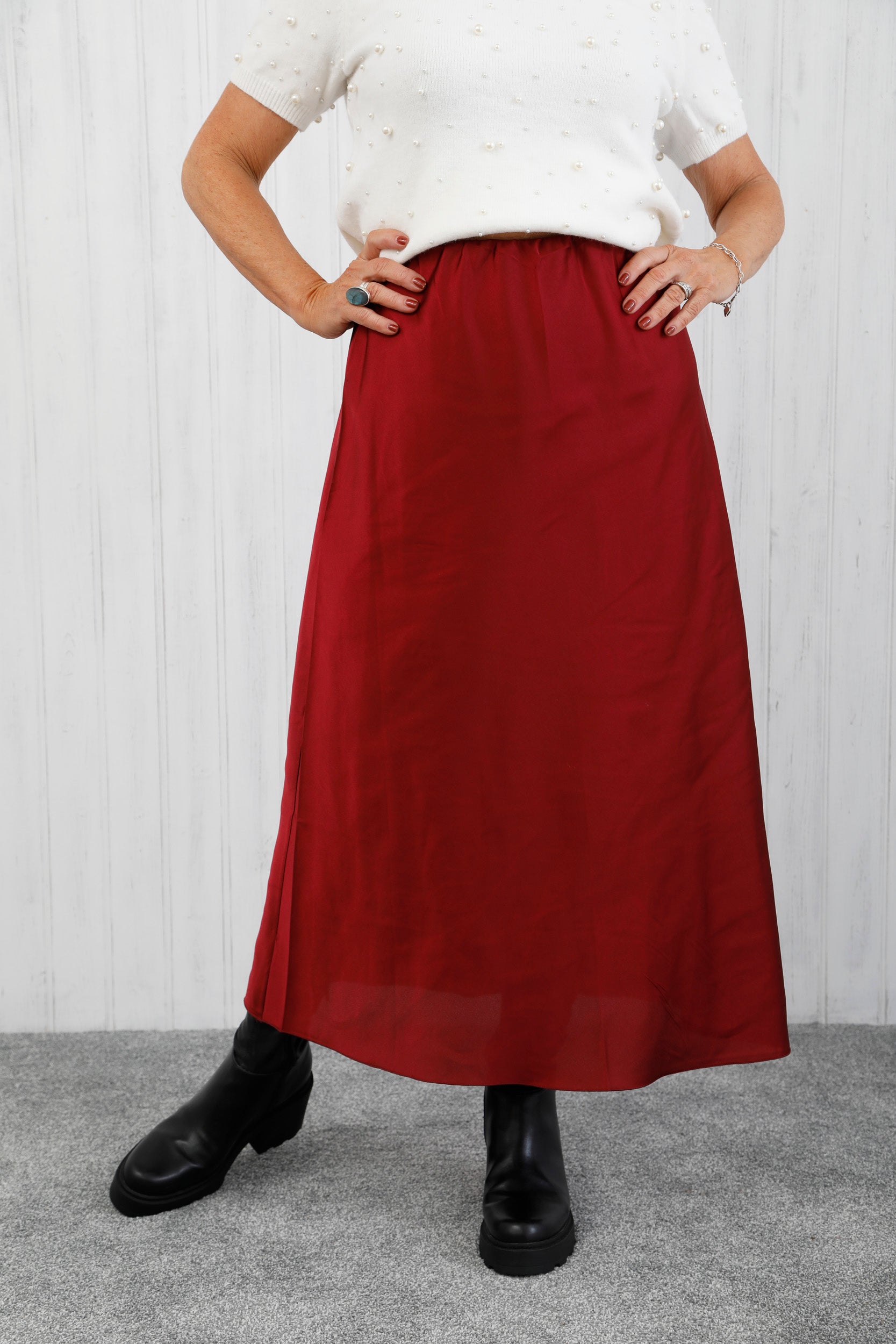 The Icon Satin Skirt Burgundy