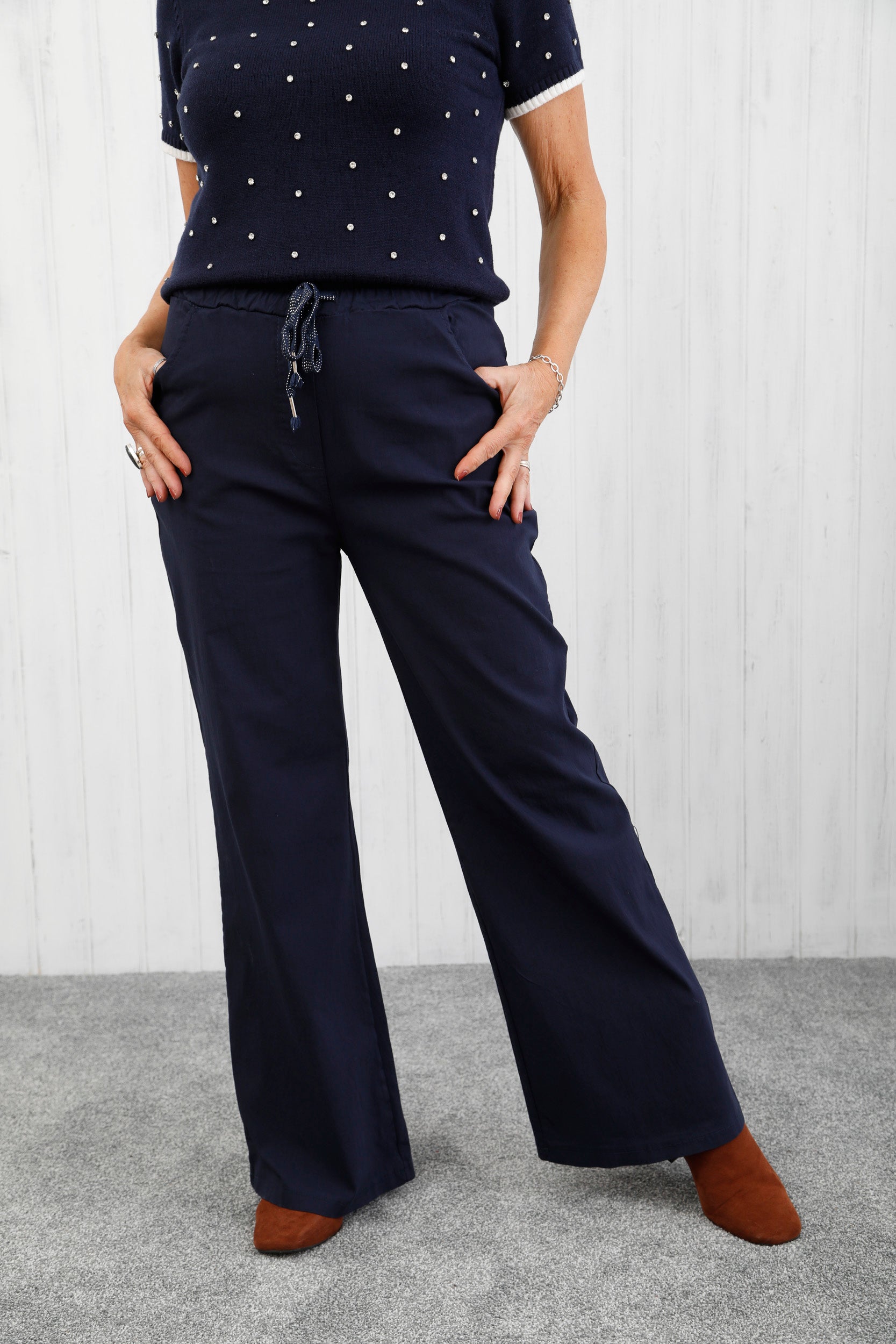 Wide Leg Magic Pants Navy