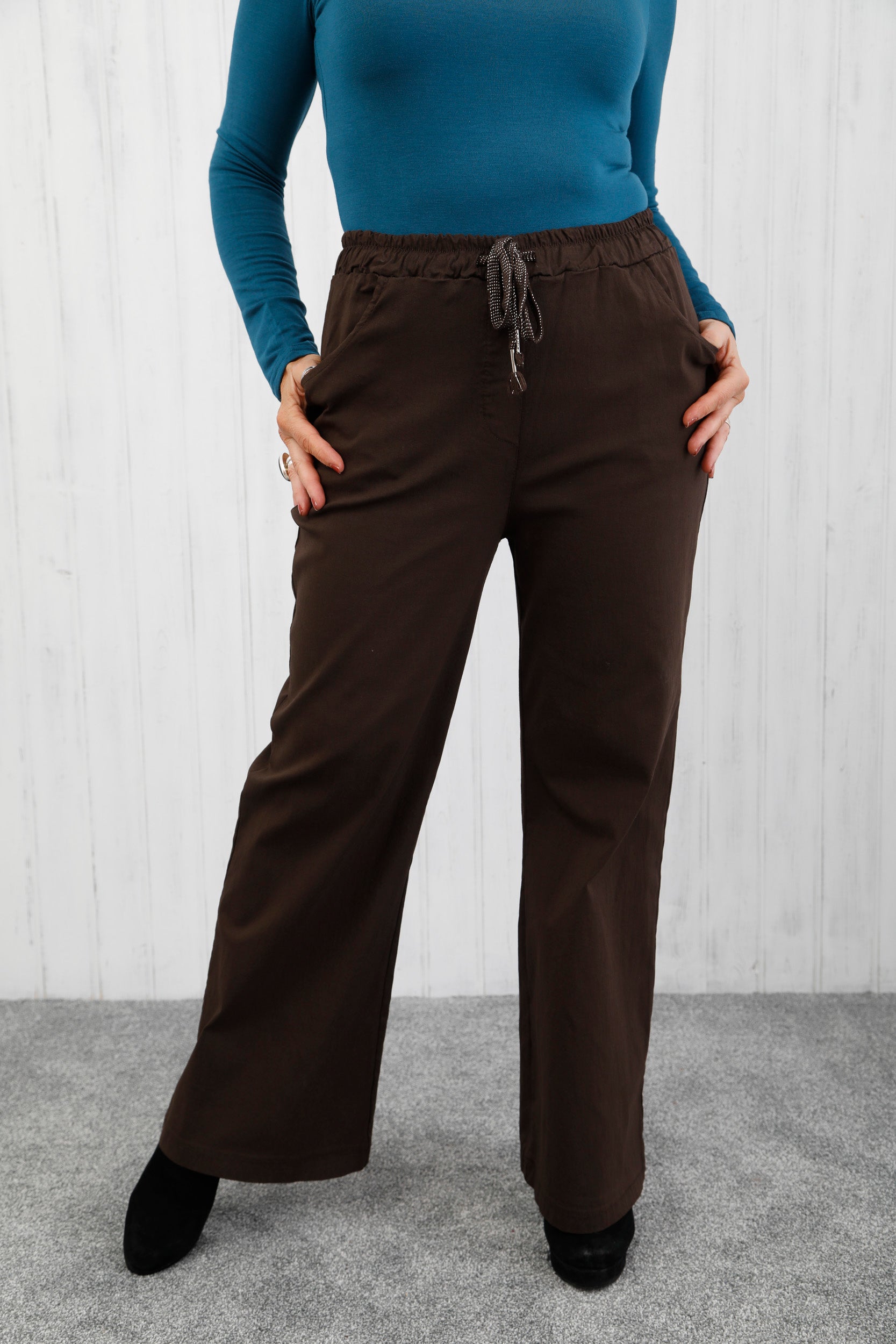 Wide Leg Magic Pants Chocolate