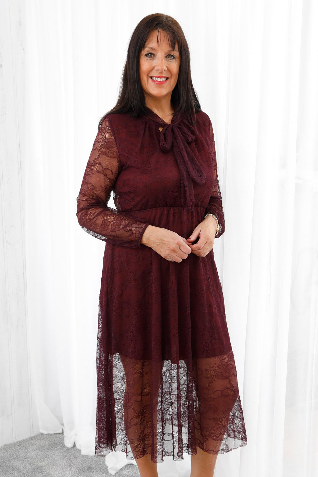 Luxe Lace Dress Wine