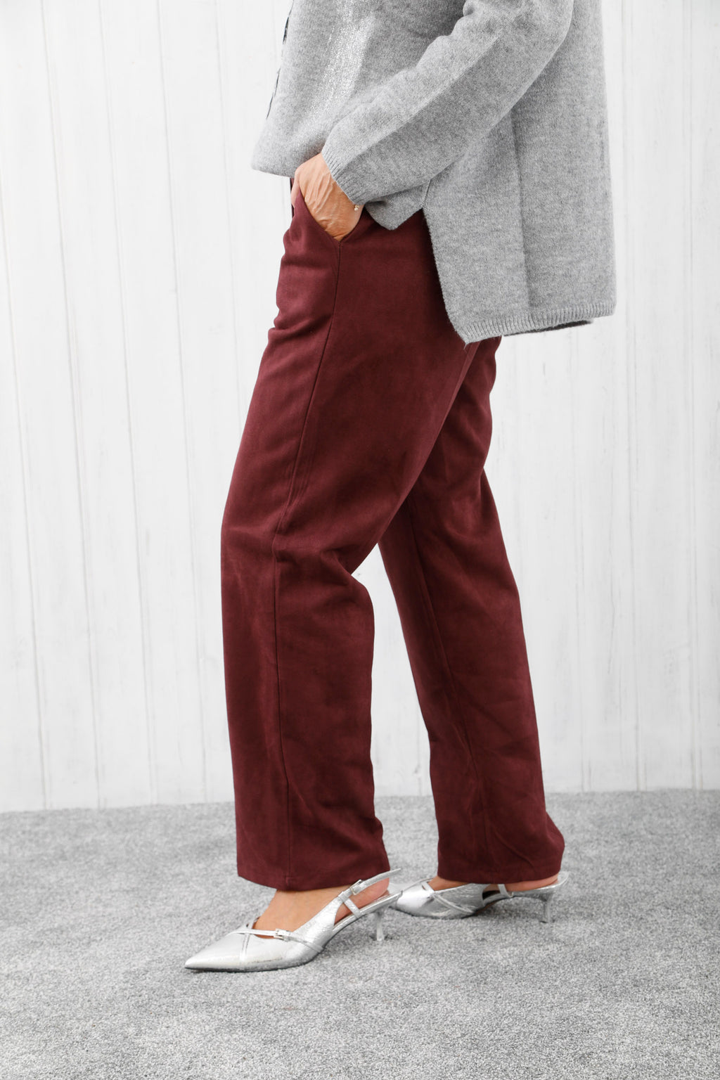 The Archer Suede Trousers Burgundy
