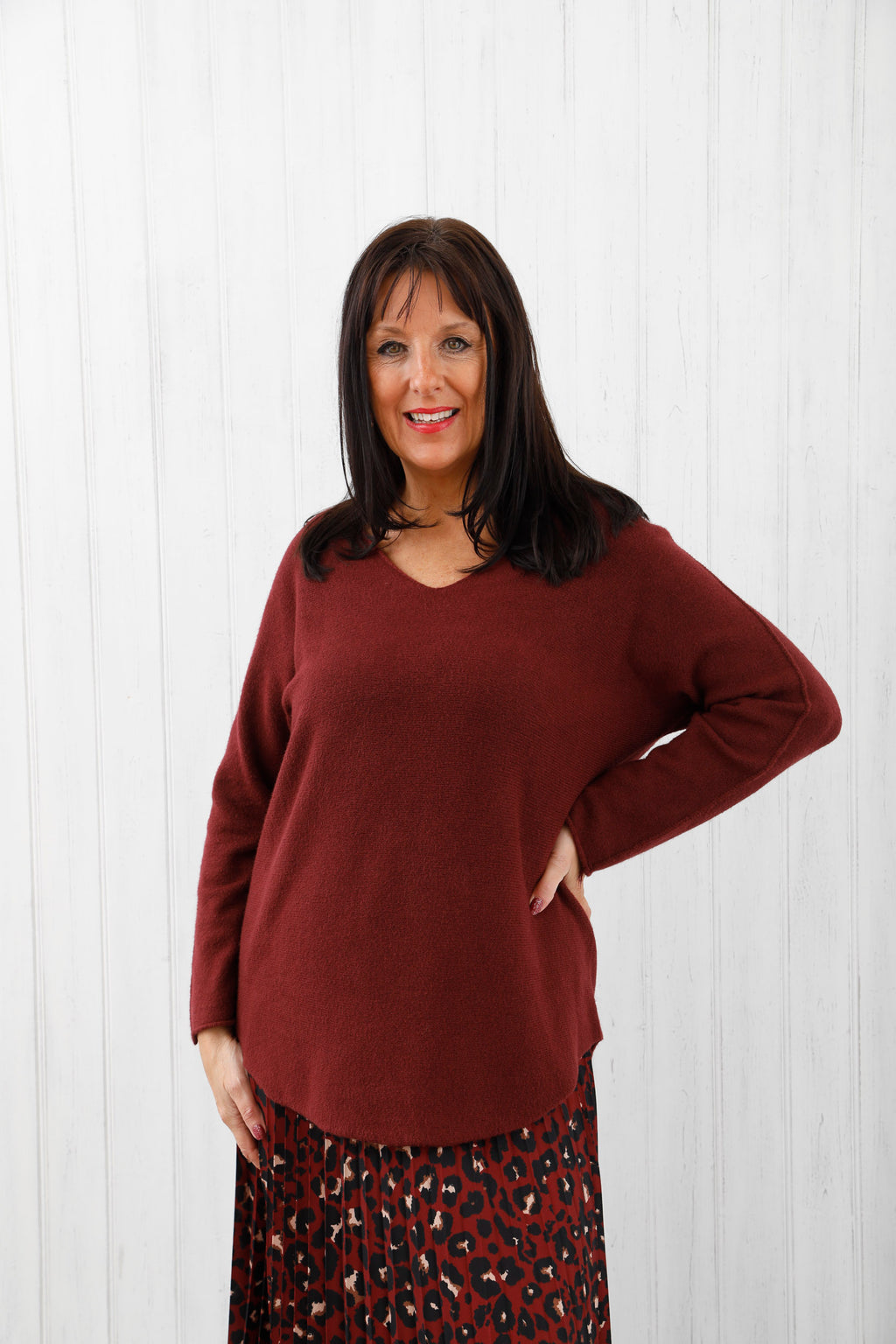 The Core Knit V-Neck Jumper Burgundy